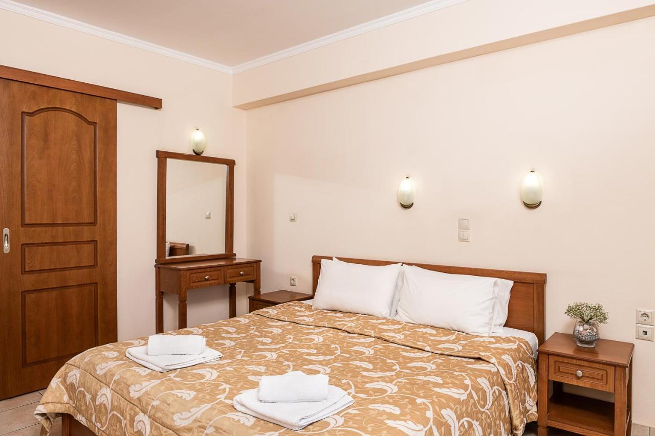 Angela Beach Aparthotel Platanias  Exterior photo