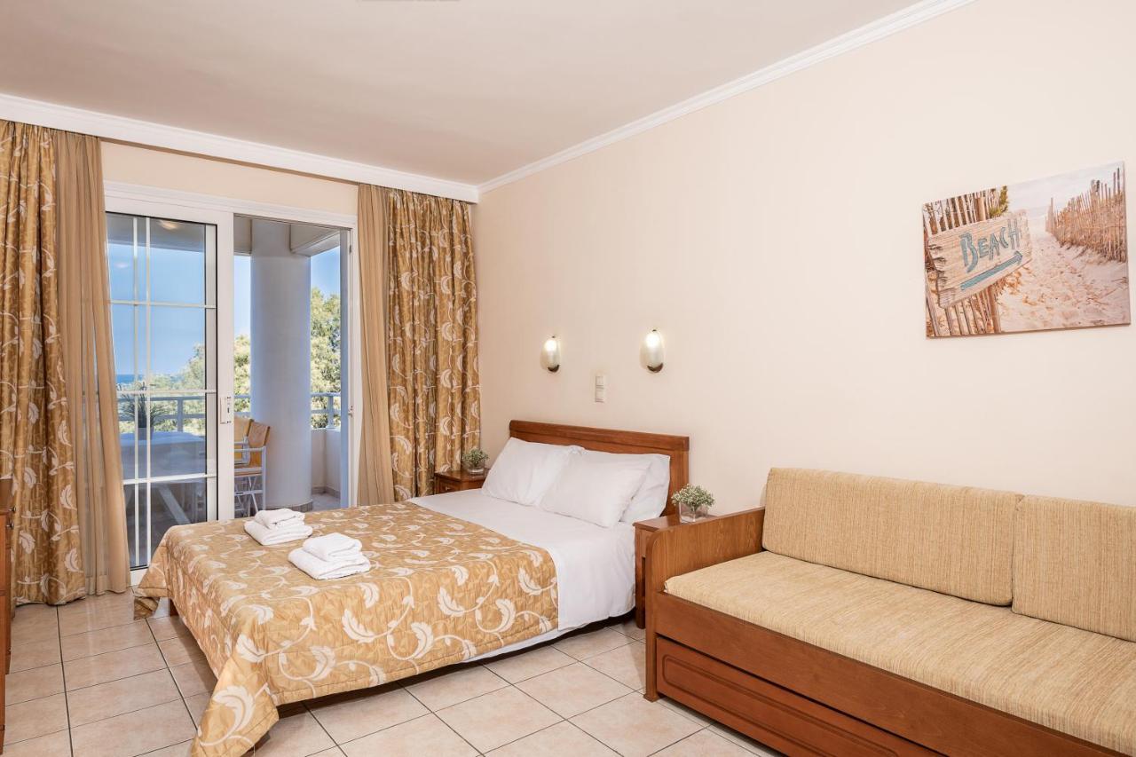 Angela Beach Aparthotel Platanias  Exterior photo