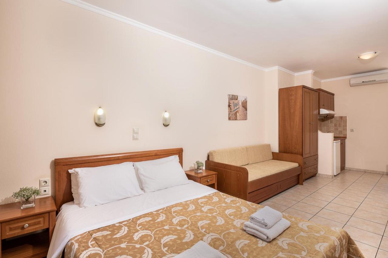 Angela Beach Aparthotel Platanias  Exterior photo