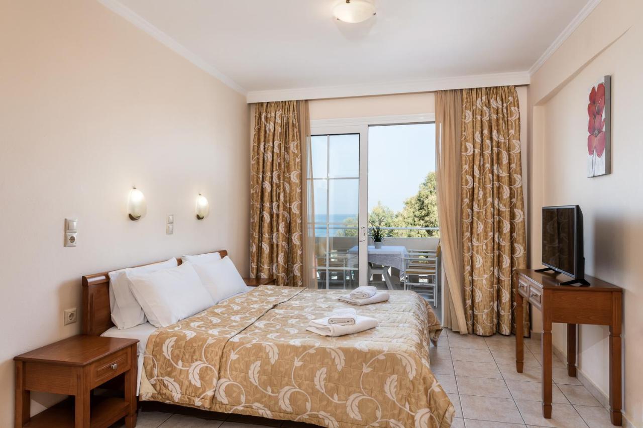 Angela Beach Aparthotel Platanias  Exterior photo
